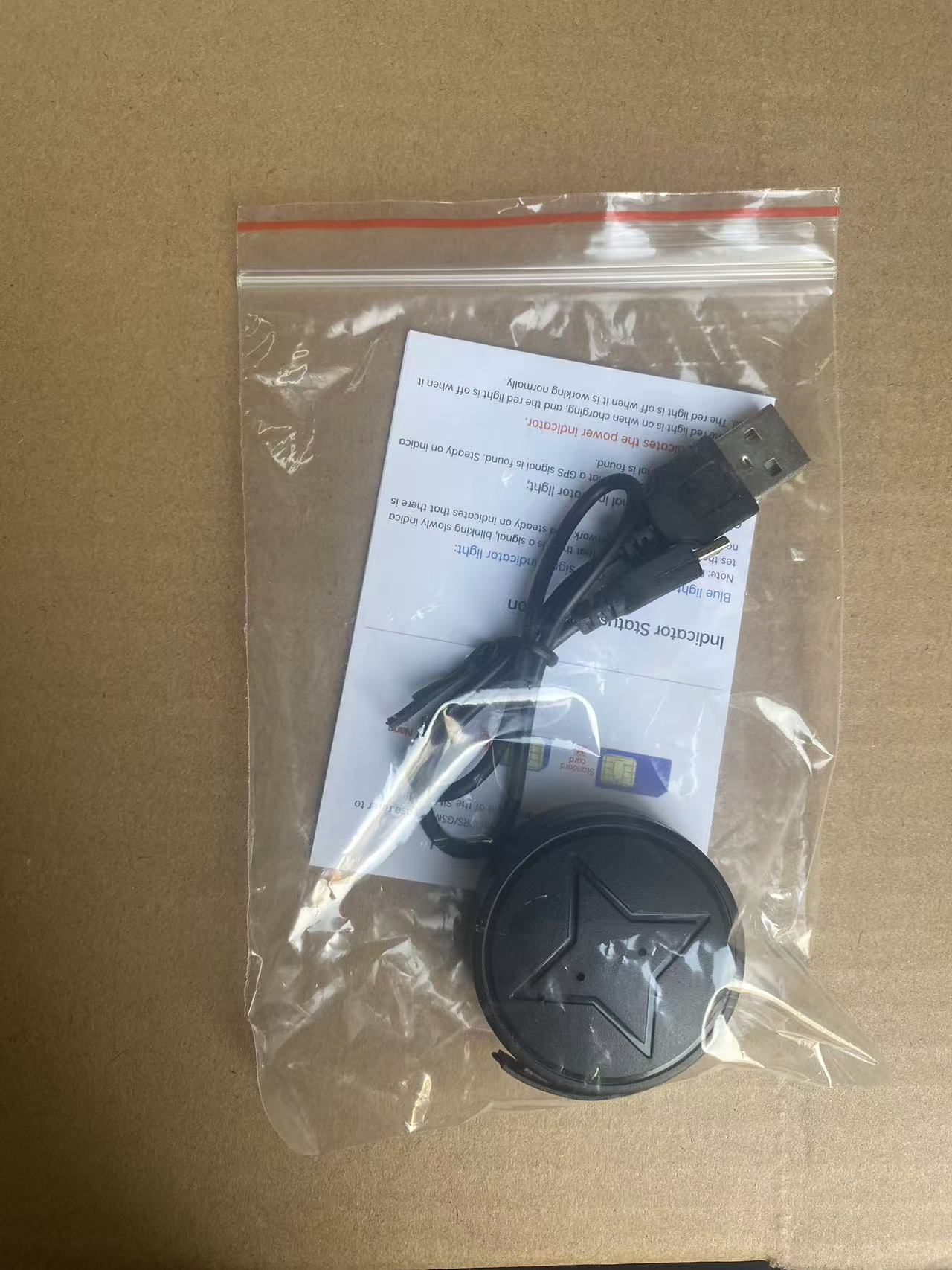 Mini GPS Tracker Magnétique pour Voiture, Moto & Camion – Suivi en Temps Réel Anti-Perte
